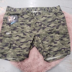 Helly Hansen Men's Green Camouflage Cargo Shorts